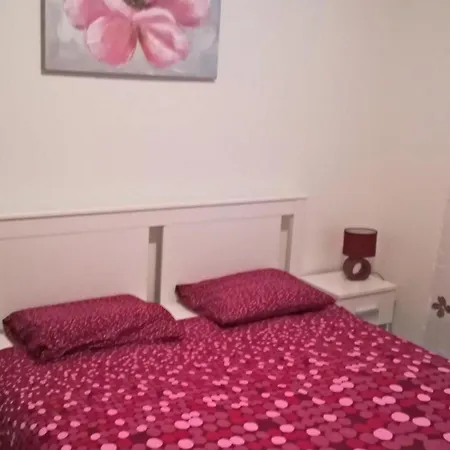 Exquisite And Stylish Krk With Balcony Apartment Krk Town